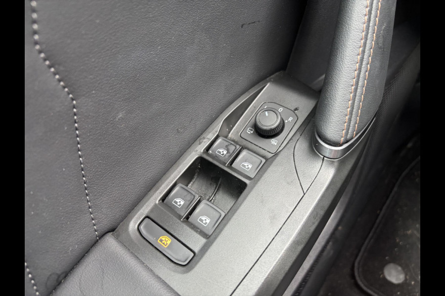 CUPRA Formentor 1.4 e-Hybrid VZ Performance 245pk | PHEV | Plug-in Hybride | Trekhaak wegklapbaar | Stoelverwarming | 360 Camera | Adaptive cruise control | 19 inch