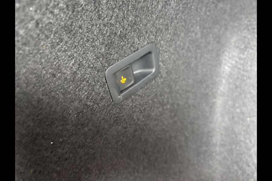 CUPRA Formentor 1.4 e-Hybrid VZ Performance 245pk | PHEV | Plug-in Hybride | Trekhaak wegklapbaar | Stoelverwarming | 360 Camera | Adaptive cruise control | 19 inch