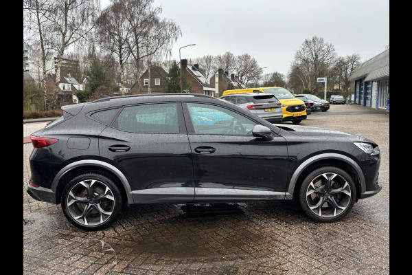 CUPRA Formentor 1.4 e-Hybrid VZ Performance | 245pk PHEV | Plug-in Hybride | Stoelverwarming | Camera | Adaptive cruise control | 19 inch
