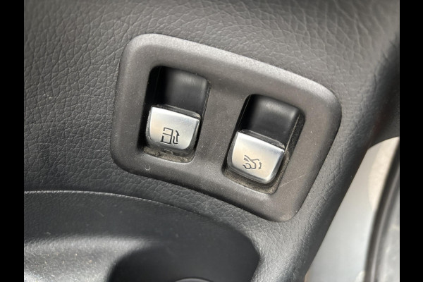 Mercedes-Benz GLC 300e 4MATIC AMG Line | 320pk PHEV | Panormadak | Afneembare Trekhaak | Burmester Audio | Stoelverwarming |  Achteruitrijcamera