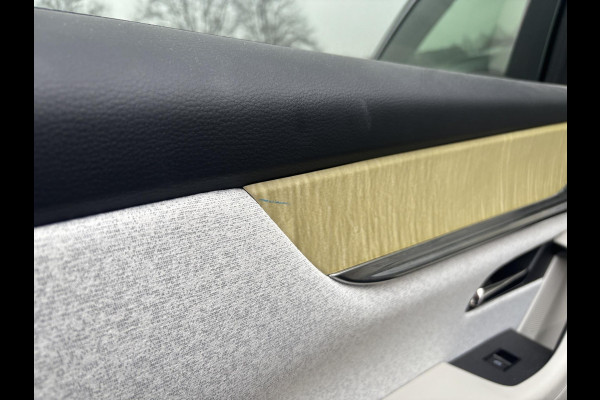 Mazda CX-60 2.5 e-SkyActiv PHEV Takumi | Panoramadak / Kanteldak (Glas) |  360 graden camera | Achteruitrijcamera | Stoelverwarming |  Adaptieve Cruise Control