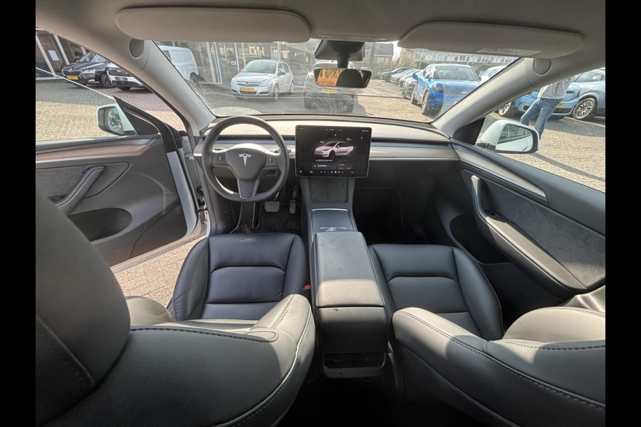 Tesla Model Y Long Range Dual Motor AWD