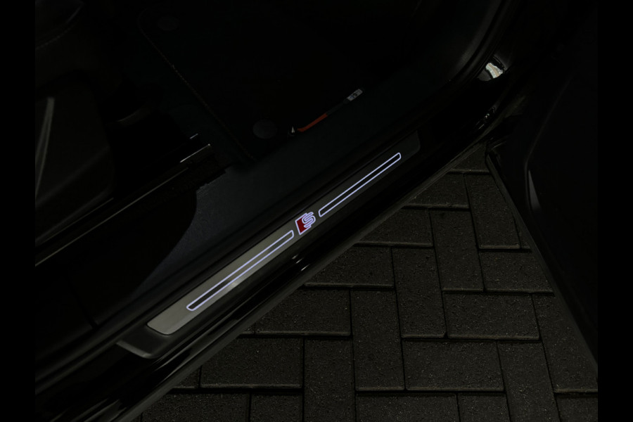 Audi Q3 35 TFSI S Line Pano|Camera|Sfeer|CarPlay|NL Auto|NAP