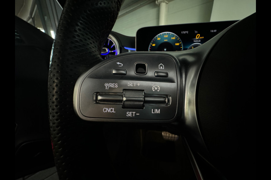 Mercedes-Benz CLA-Klasse 250 4MATIC AMG Premium+ Pano|Memory