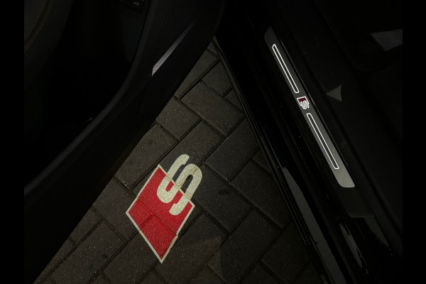 Audi Q8 60 TFSI e quattro S Line Competition Pano|Memory|VOL