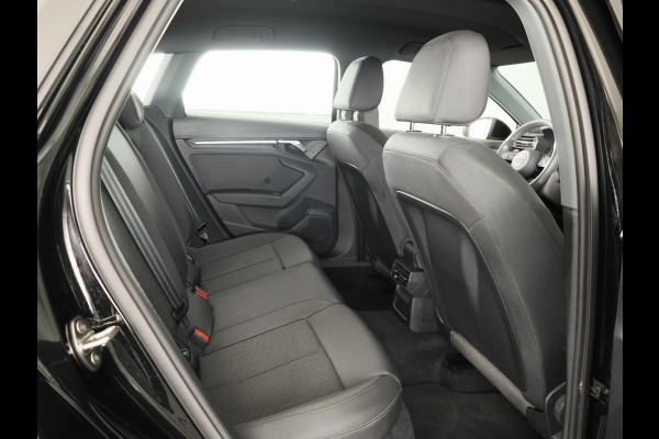 Audi A3 Sportback 30 TFSI Pro Line 110 pk S-tronic | Verlengde garantie | Navigatie via App | Parkeersensoren achter | Autom. airco |