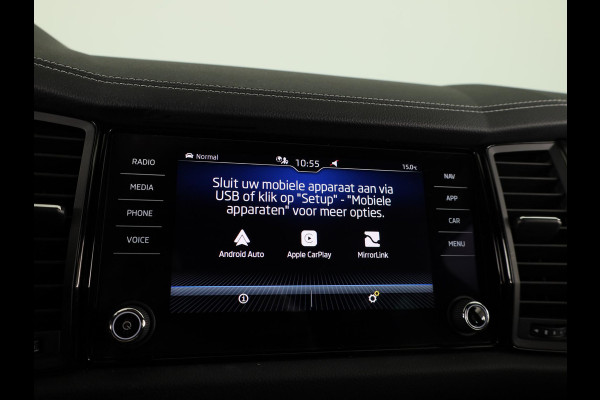 Škoda Kodiaq 1.5 TSI Sportline Business 150 pk Automaat (DSG) | Navigatie | Trekhaak (wegklapbaar) | Parkeersensoren | Achteruitrijcamera | Autom. airco (3 zones) | Stoelverwarming |