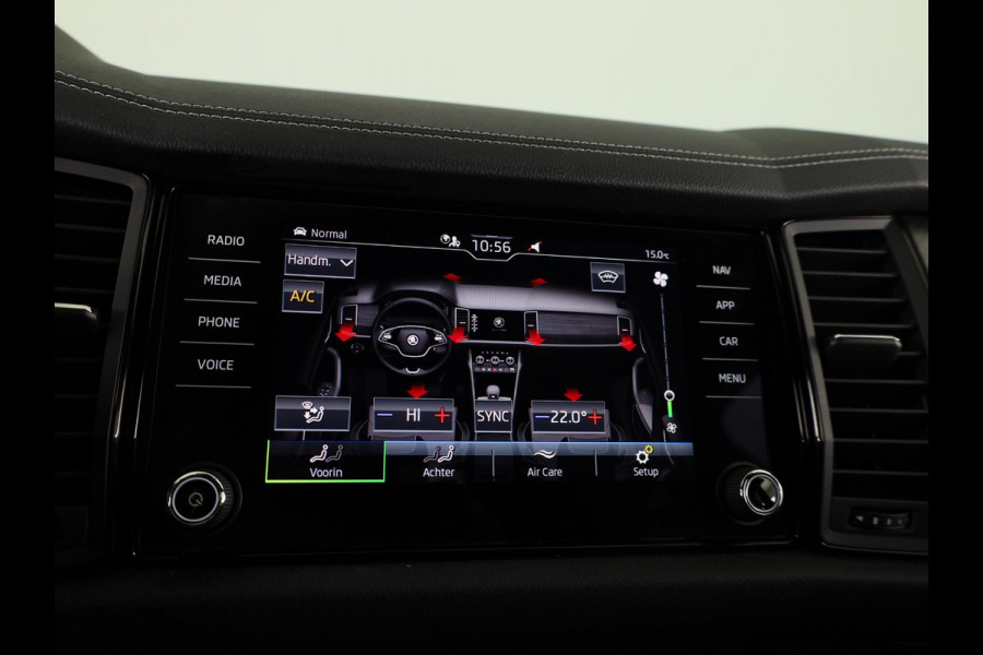 Škoda Kodiaq 1.5 TSI Sportline Business 150 pk Automaat (DSG) | Navigatie | Trekhaak (wegklapbaar) | Parkeersensoren | Achteruitrijcamera | Autom. airco (3 zones) | Stoelverwarming |