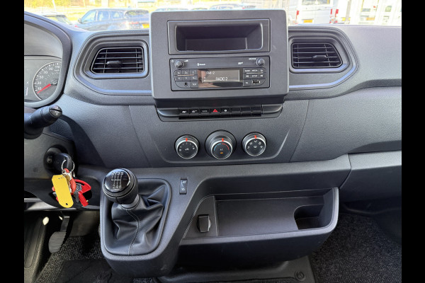 Renault Master T35 2.3 dCi 145 Bakwagen met laadklep | NL-auto | Zijdeur | Cruisec. | Airco