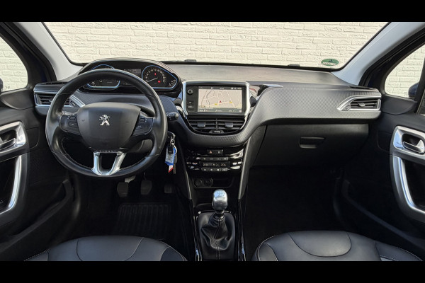 Peugeot 2008 1.2 PureTech Camera Cruise Stoelverwarming Carplay Panorama Trekhaak Navigatie
