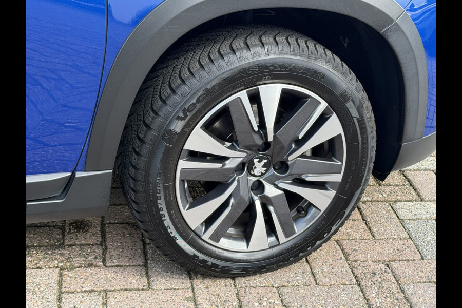 Peugeot 2008 1.2 PureTech Camera Cruise Stoelverwarming Carplay Panorama Trekhaak Navigatie