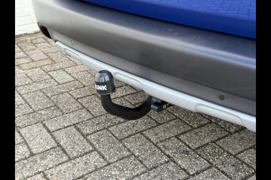 Peugeot 2008 1.2 PureTech Camera Cruise Stoelverwarming Carplay Panorama Trekhaak Navigatie