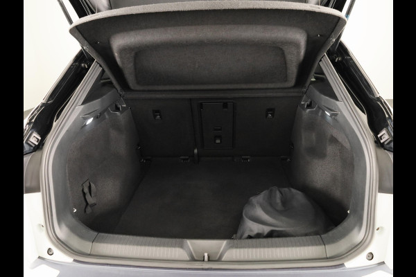Volkswagen ID.4 Life 77 kWh SoH 93% | Camera| Parkeersensoren | Sfeerverlichting | Navigatie | Stoelverwarming |