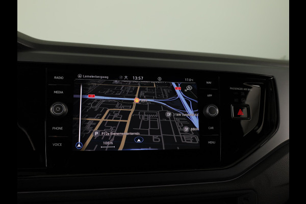 Volkswagen Taigo 1.0 TSI R-Line | DSG | Camera |Keyless | Navigatie | Carplay & Android Auto | Stoelverwarming |