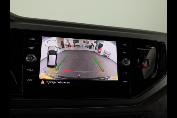 Volkswagen Taigo 1.0 TSI R-Line | DSG | Camera |Keyless | Navigatie | Carplay & Android Auto | Stoelverwarming |