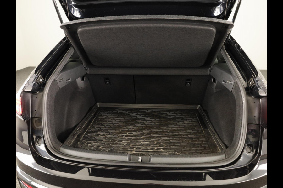 Volkswagen Taigo 1.0 TSI R-Line | DSG | Camera |Keyless | Navigatie | Carplay & Android Auto | Stoelverwarming |