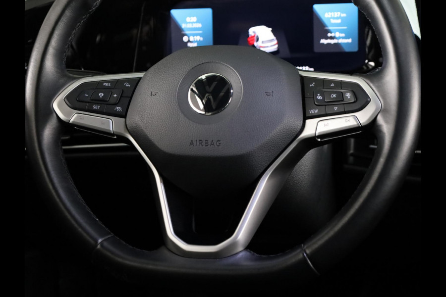 Volkswagen Golf 1.5 eTSI Style 130 PK | Automaat | Digitaal dashboard | Sportstoelen | Navigatie