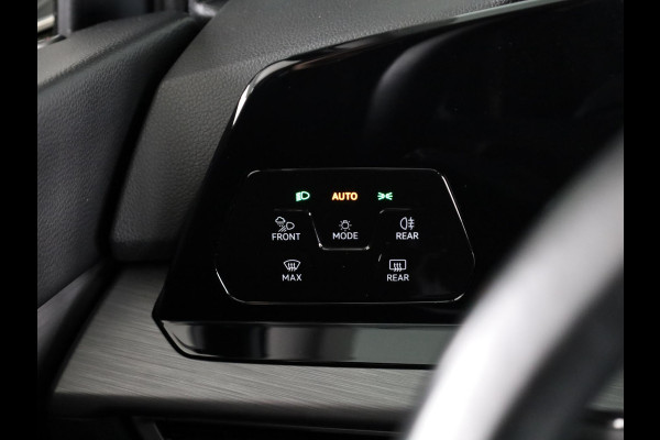 Volkswagen Golf 1.5 eTSI Style 130 PK | Automaat | Digitaal dashboard | Sportstoelen | Navigatie