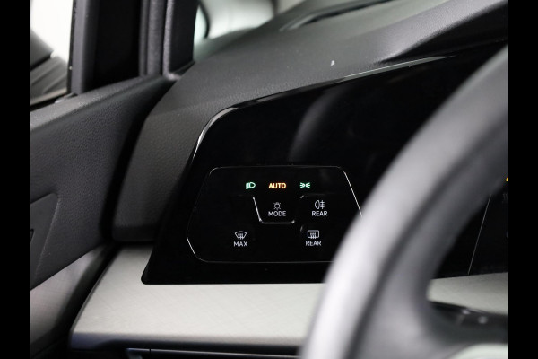 Volkswagen Golf 1.5 eHybrid Life Edition 204PK | Automaat | Camera | Extra getint glas | verlengde garantie