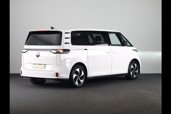 Volkswagen ID. Buzz Pro 86 kWh LWB 7p. 285PK | SOH 98% | Camera | Navigatie | 7 persoons | Extra getint glas