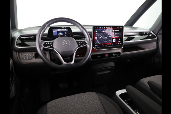 Volkswagen ID. Buzz Pro 86 kWh LWB 7p. 285PK | SOH 98% | Camera | Navigatie | 7 persoons | Extra getint glas