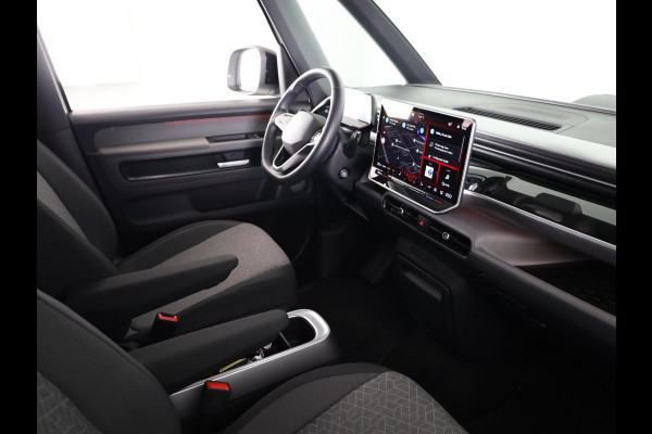 Volkswagen ID. Buzz Pro 86 kWh LWB 7p. 285PK | SOH 98% | Camera | Navigatie | 7 persoons | Extra getint glas