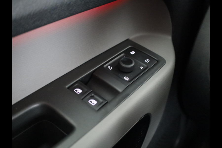 Volkswagen ID. Buzz Pro 86 kWh LWB 7p. 285PK | SOH 98% | Camera | Navigatie | 7 persoons | Extra getint glas