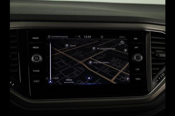 Volkswagen T-Roc 1.0 TSI Style Business 110 PK | Navigatie | Parkeersensoren | Camera | Digitaal dashboard
