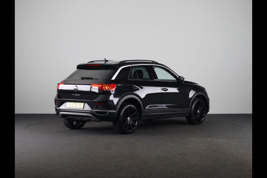Volkswagen T-Roc 1.0 TSI Style | Parkeersensoren (Park assist) | Adaptieve cruise control | Carplay & Android auto |