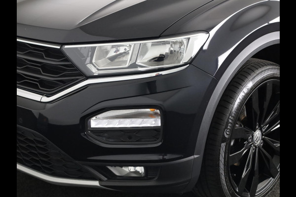 Volkswagen T-Roc 1.0 TSI Style | Parkeersensoren (Park assist) | Adaptieve cruise control | Carplay & Android auto |