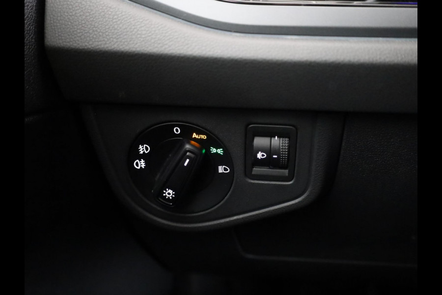 Volkswagen Polo 1.0 TSI R-Line 95 pk | Navigatie via App | Parkeersensoren | Adaptieve cruise control | LED koplampen | Apple Carplay/Android Auto | R-Line |