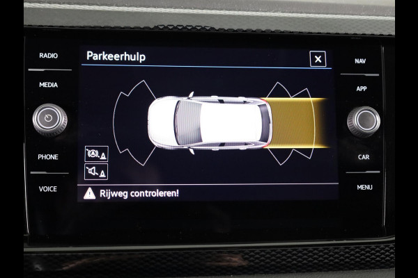 Volkswagen Polo 1.0 TSI Life 95 pk | Navigatie | Parkeersensoren | Adaptieve cruise control | LED koplampen | Apple Carplay/Android Auto |