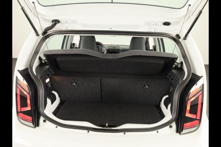 Volkswagen up! 1.0 BMT move up! 60 pk | Navigatie via App | Airco | Elektr. ramen voor |
