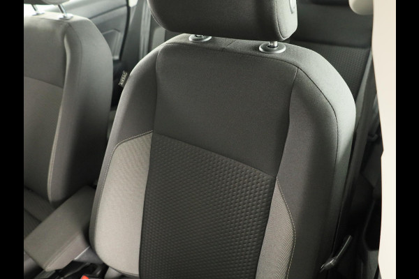 Volkswagen Polo 1.0 TSI Life 95 PK | Navigatie via app | Parkeersensoren | Digitaal dashboard