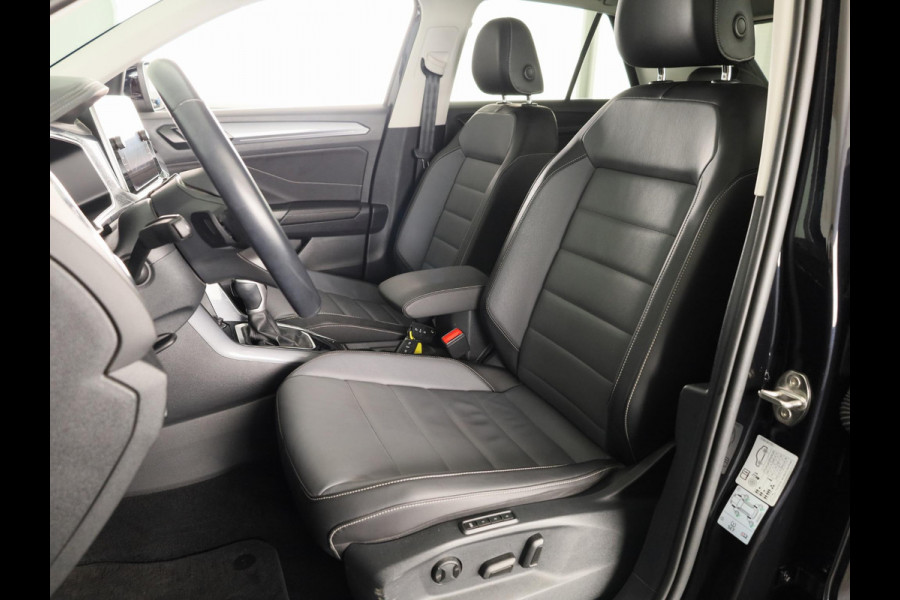 Volkswagen T-Roc 1.5 TSI Style 150 PK DSG | Panorama dak | Keyless entry/start | Matrix koplampen | Stoelverwarming | 18" LM velgen |