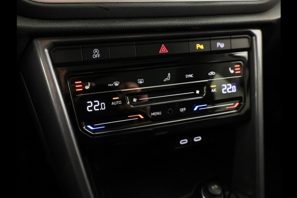 Volkswagen T-Roc 1.5 TSI Style 150 PK DSG | Panorama dak | Keyless entry/start | Matrix koplampen | Stoelverwarming | 18" LM velgen |