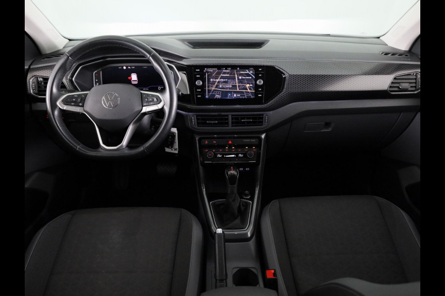 Volkswagen T-Cross 1.0 TSI Style 110 pk Automaat (DSG) | Navigatie | Parkeersensoren | Adaptieve cruise control | Apple Carplay/Android Auto | Voll. digitaal instrumentenpaneel |