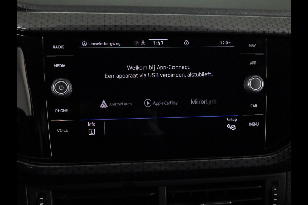 Volkswagen T-Cross 1.0 TSI Style 110 pk Automaat (DSG) | Navigatie | Parkeersensoren | Adaptieve cruise control | Apple Carplay/Android Auto | Voll. digitaal instrumentenpaneel |