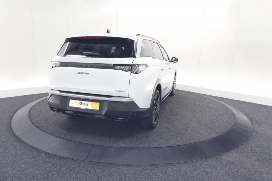 Peugeot 5008 Hybrid 136 e-DCS6 Allure | 7 Zitplaatsen | Camera | Stoelverwarming | Panoramic Navigation pack