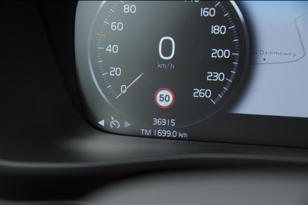 Volvo XC40 T4 211PK Automaat Ultimate Bright / Panoramadak/ Elektrische stoelen met geheugen/ Elektrische achterklep/ Parkeersensoren met 360 Camera/ Stoel en stuurwielverwarming/ Mistlampen/ Luxe bekleding/ /19" Velgen/ Harman kardon audio/ Apple carplay