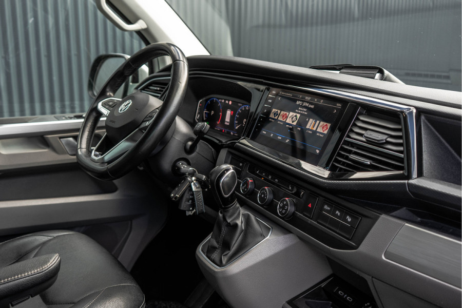 Volkswagen Transporter T6.1 2.0 TDI L2H1 | DC | Bulli | 200PK | Leder | Carplay | Virtual | Adapt Cruise