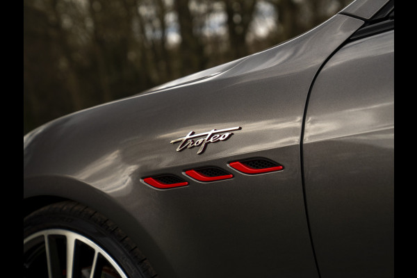 Maserati Ghibli Trofeo 3.8 V8 580pk | Atelier int. | 1e eigenaar | Stoelventilatie