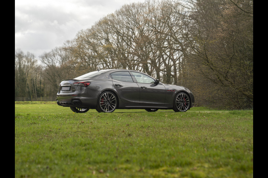 Maserati Ghibli Trofeo 3.8 V8 580pk | Atelier int. | 1e eigenaar | Stoelventilatie