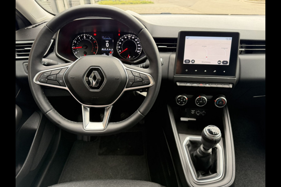 Renault Clio 1.0 TCe / Navigatie / Apple CarPlay - Android / 1e Eigenaar / ALL-Season banden / Cruise Control / PDC met optische w