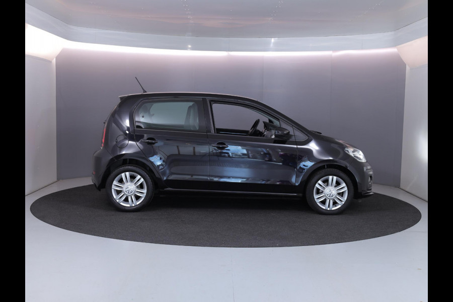 Volkswagen up! 1.0 BMT high up! 60pk| airco | Parksensors| 15' LM-velgen| navi via telefoon