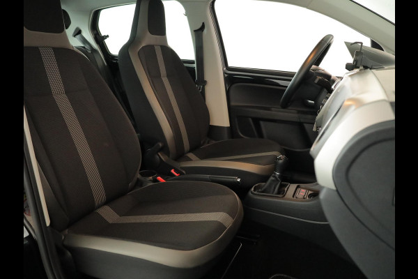 Volkswagen up! 1.0 BMT high up! 60pk| airco | Parksensors| 15' LM-velgen| navi via telefoon