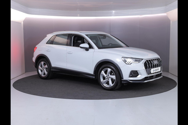 Audi Q3 35 TFSI Business Edition 150pk S-tronic | 18'LM-velgen| Navigatie | verwarmde voorstoelen | Adaptive cruise controle