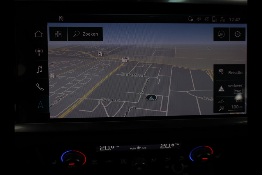 Audi Q3 35 TFSI Business Edition 150pk S-tronic | 18'LM-velgen| Navigatie | verwarmde voorstoelen | Adaptive cruise controle