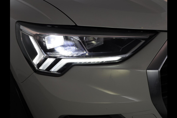 Audi Q3 35 TFSI Business Edition 150pk S-tronic | 18'LM-velgen| Navigatie | verwarmde voorstoelen | Adaptive cruise controle