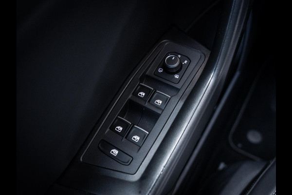 Volkswagen T-Roc 1.5 TSI Sport Business R - 3x R-Line l Pano l Beats l ACC l Auto Carplay